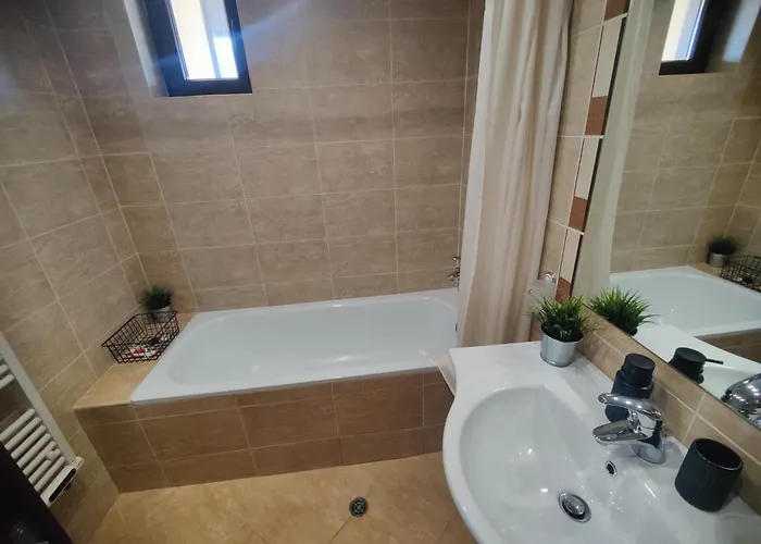 Family Luxury Terra - 4 Star Free Resort, Golf I Skiing Apartment