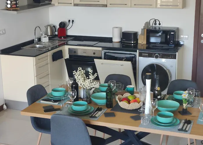 Family Luxury Terra - 4 Star Free Resort, Golf I Skiing * Bansko