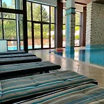 Family Luxury Terra - 4 Star Free Resort, Golf I Skiing * Banszko