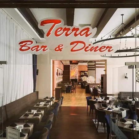 Апартамент Family Luxury Apartments Terra - 4 Star Free Spa Resort, Golf I Skiing *