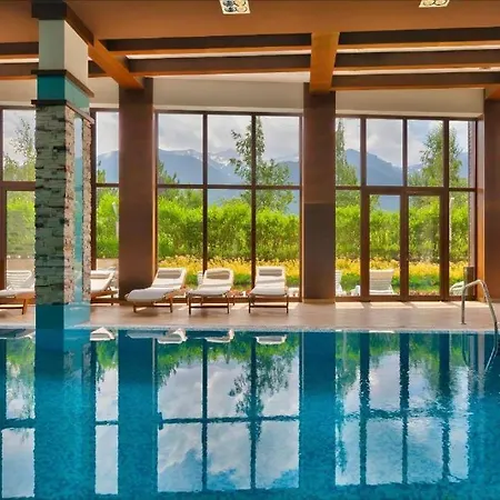 Апартамент Family Luxury Apartments Terra - 4 Star Free Spa Resort, Golf I Skiing Банско